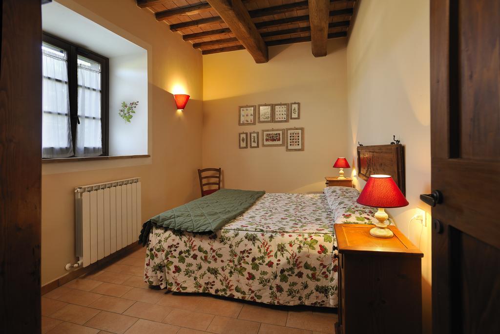 Cenerente Agriturismo Il Corniolo חדר תמונה